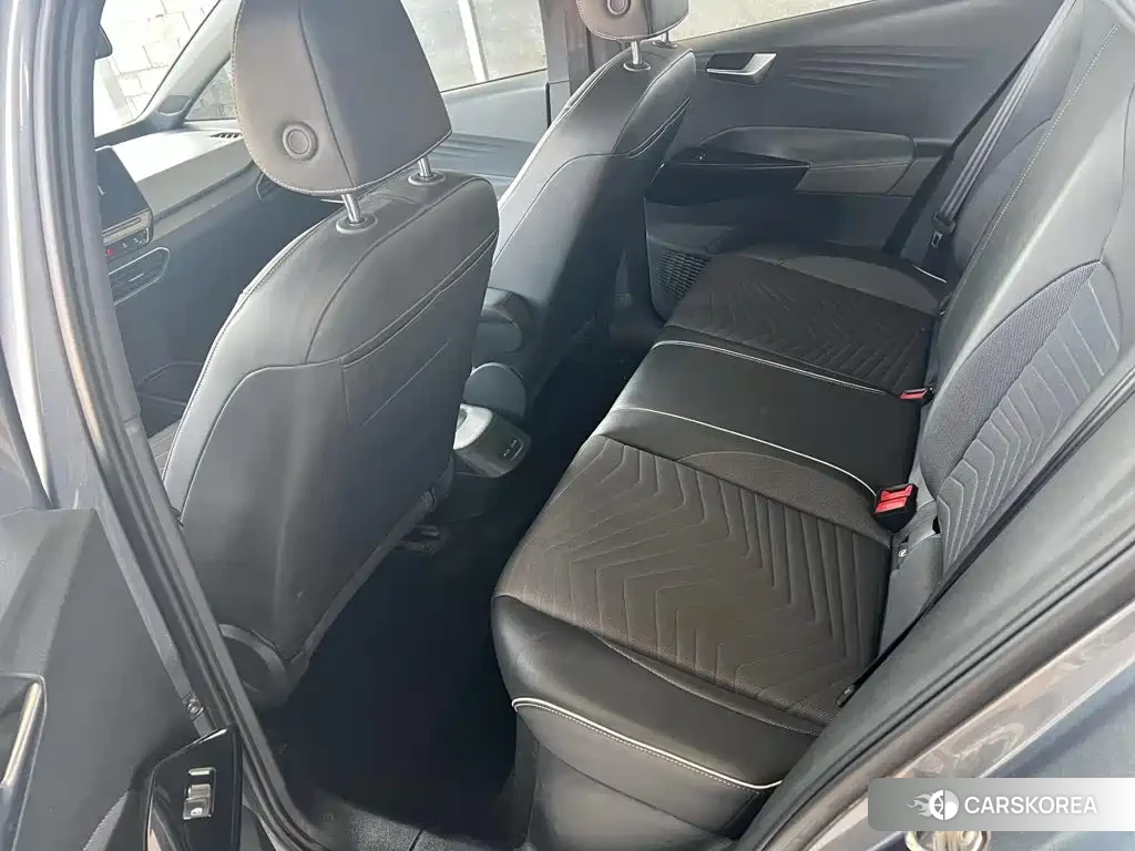 Volkswagen ID.3 2023 Silver/gray из Китая, фото 2