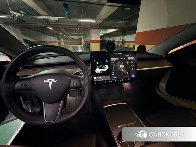 Tesla Model 3 2021 Белый из Кореи, фото 2