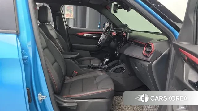 Chevrolet (GM Daewoo) The New Trail Blazer 2024 Синий из Кореи, фото 2