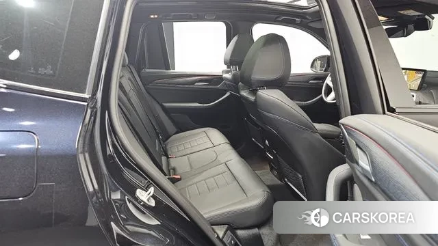 BMW iX3 2024 Серый из Кореи, фото 2