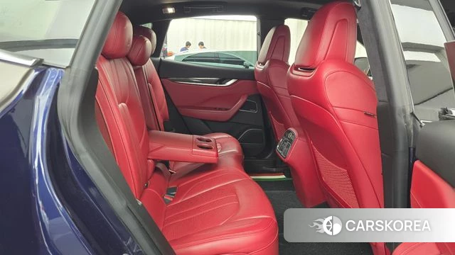Maserati Levante 2018 Серый из Кореи, фото 2