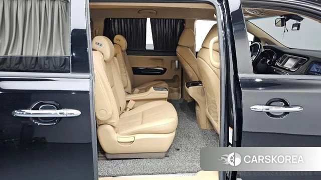 Kia The New Carnival 2018 Черный из Кореи, фото 2