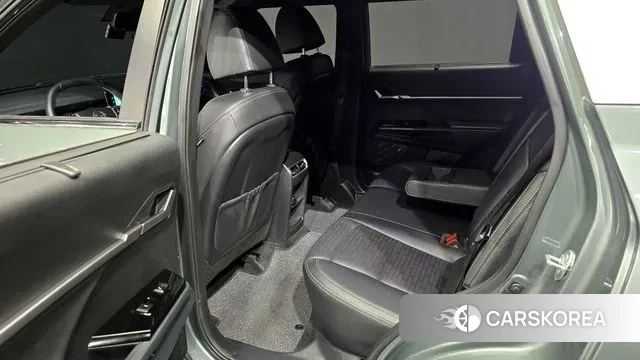 Ssangyong Torres 2022 Зеленый из Кореи, фото 2