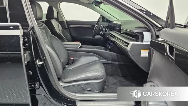 Hyundai Grandeur Hybrid (GN7) 2023 Черный из Кореи, фото 2