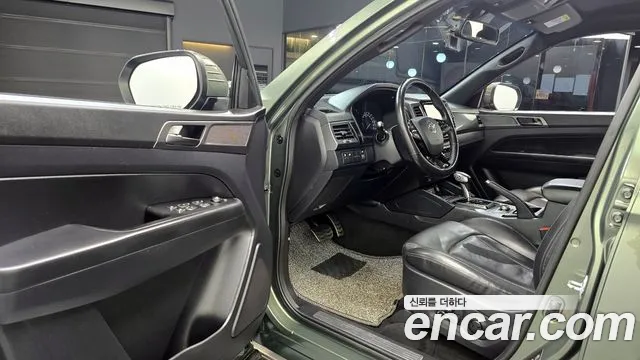 Ssangyong The New Rexton Sport 2021 Темно-зеленый из Кореи, фото 2