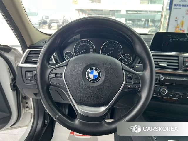 BMW 3 series 2018 Белый из Китая, фото 2