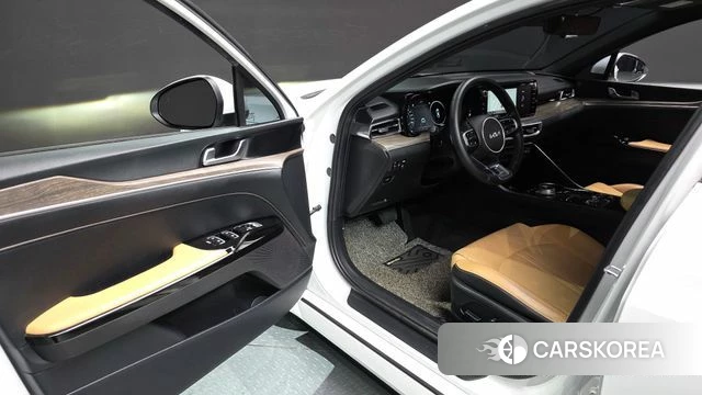 Kia K5 3rd generation 2022 Белый из Кореи, фото 2