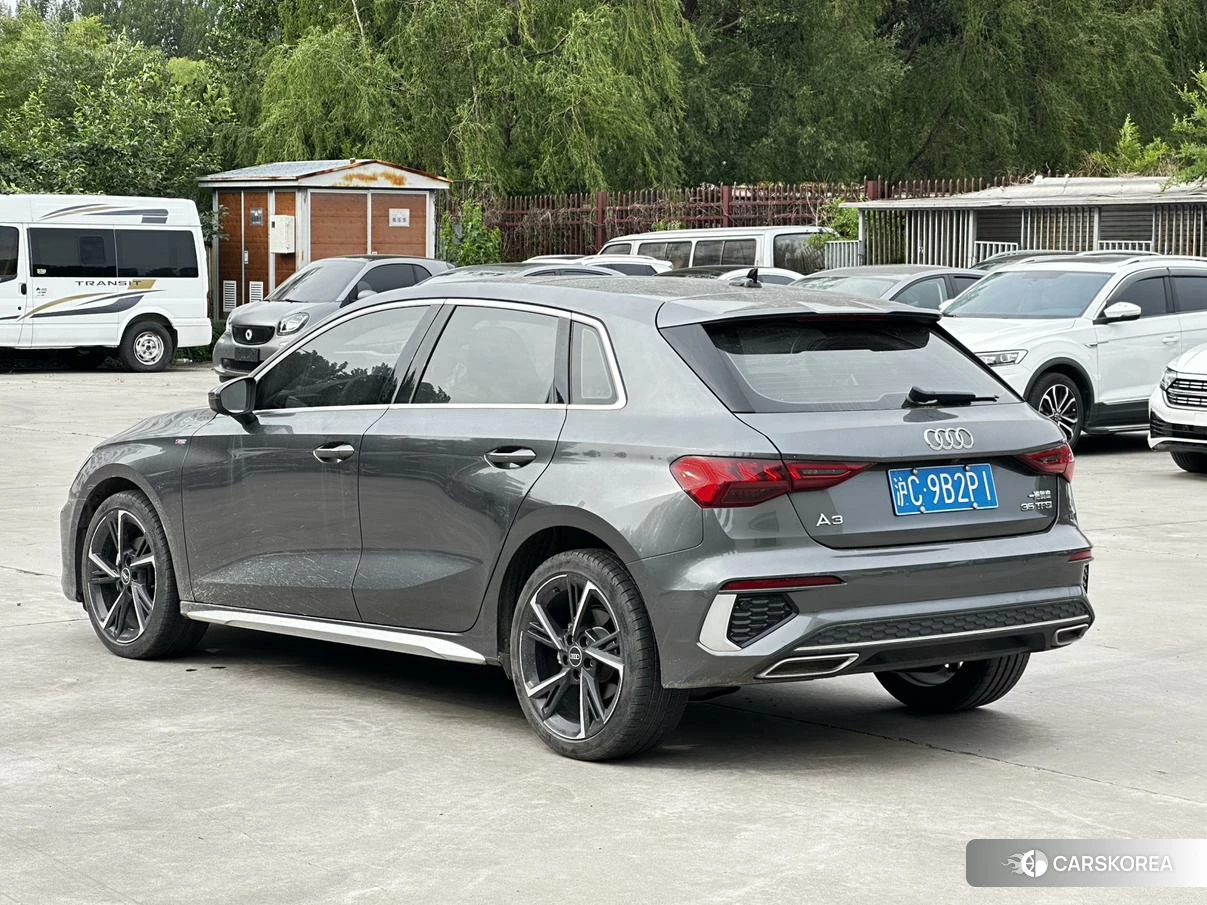 Audi A3 2022 Темно-серый из Китая, фото 2