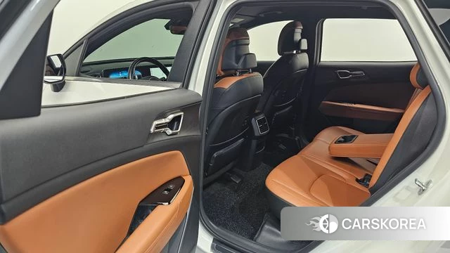 Kia Sportage 5th Generation 2021 Белый из Кореи, фото 2