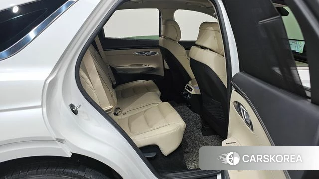 Genesis GV70 2021 Белый из Кореи, фото 2