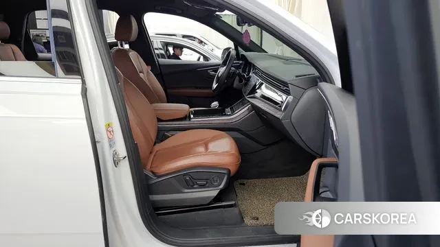 Audi Q7 (4M) 2021 Белый из Кореи, фото 2