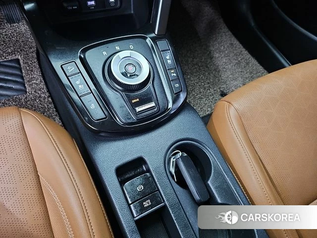 Kia The New Seltos 2022 Серый из Кореи, фото 2