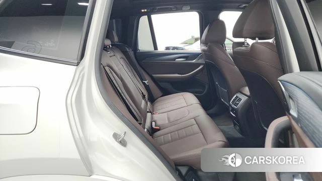 BMW iX3 2022 Белый из Кореи, фото 2