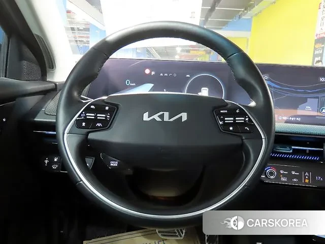 Kia EV6 2021 Синий из Кореи, фото 2