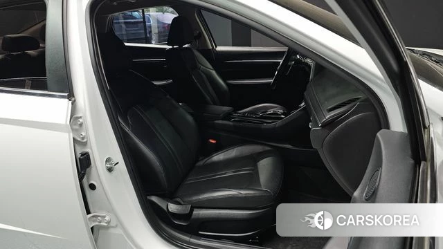 Hyundai Sonata (DN8) 2022 Белый из Кореи, фото 2