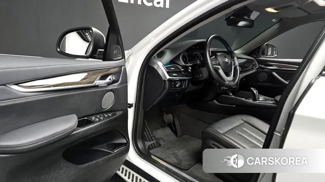 BMW X6 (F16) 2018 Белый из Кореи, фото 2