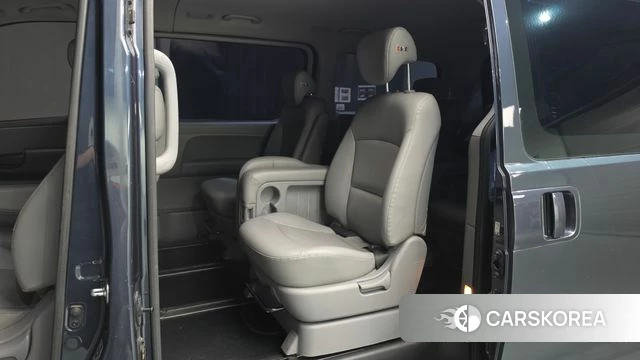 Hyundai The New Grand Starex 2018 Синий из Кореи, фото 2