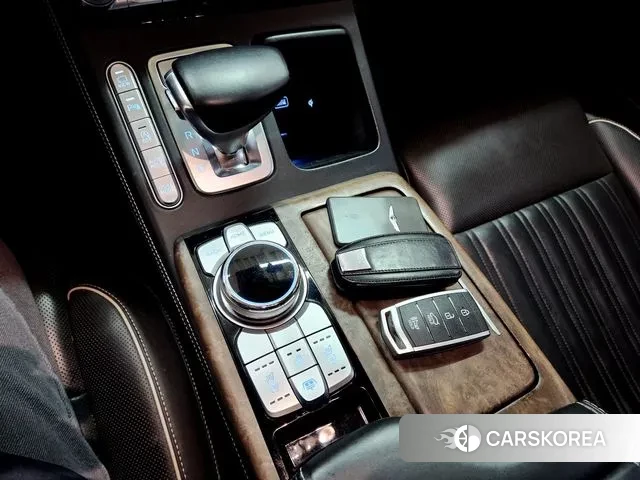 Genesis G90 2019 Черный из Кореи, фото 2