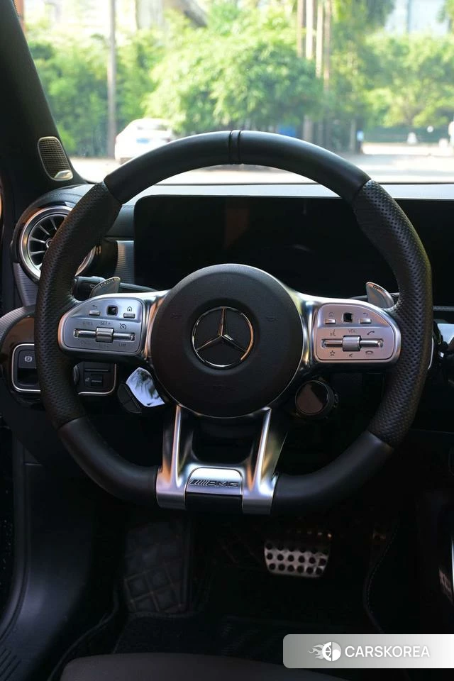 Mercedes-Benz Class A AMG 2023 Черный из Китая, фото 2
