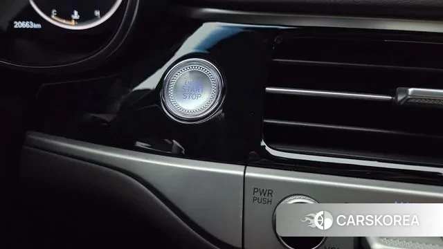 Genesis The New G70 2023 Белый из Кореи, фото 2