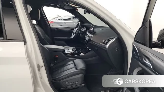 BMW X3 (G01) 2024 Белый из Кореи, фото 2