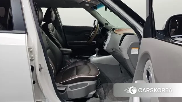 Kia Soul EV 2018 Белый из Кореи, фото 2