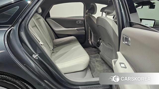 Hyundai Ionic 6 2022 Серый из Кореи, фото 2