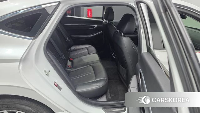 Hyundai Sonata (DN8) 2022 Белый из Кореи, фото 2