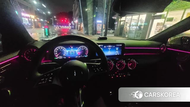 Mercedes-Benz A-Class W177 2023 Белый из Кореи, фото 2