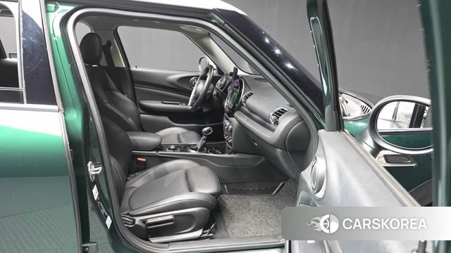 Mini Cooper Clubman 2018 Темно-зеленый из Кореи, фото 2