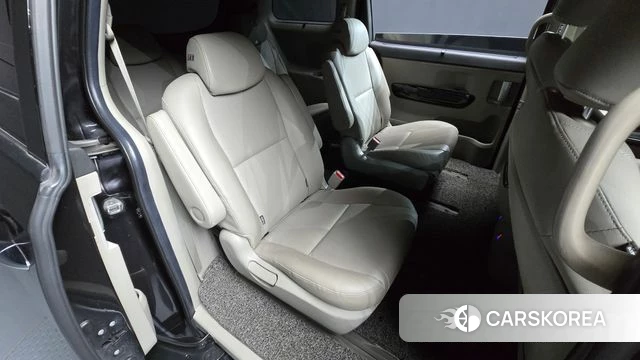 Kia The New Carnival 2020 Серый из Кореи, фото 2