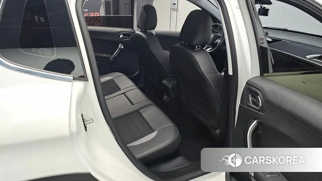 Peugeot 2008 2018 Белый из Кореи, фото 2