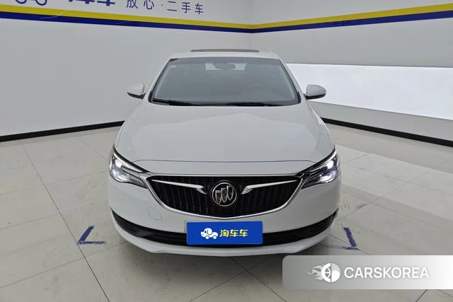 Buick Yinglang 2021 Белый из Китая, фото 2