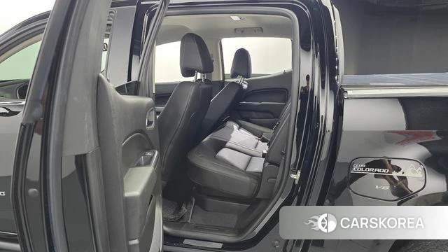 Chevrolet (GM Daewoo) Real New Colorado 2021 Черный из Кореи, фото 2