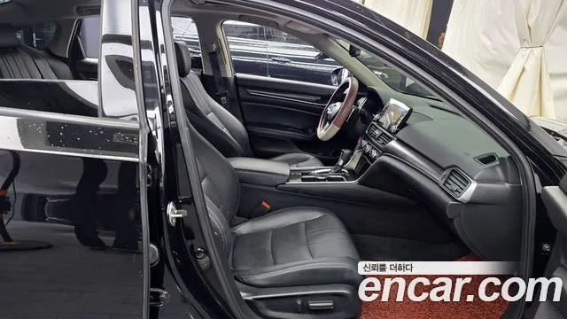 Honda Accord 10th Generation 2018 Черный из Кореи, фото 2