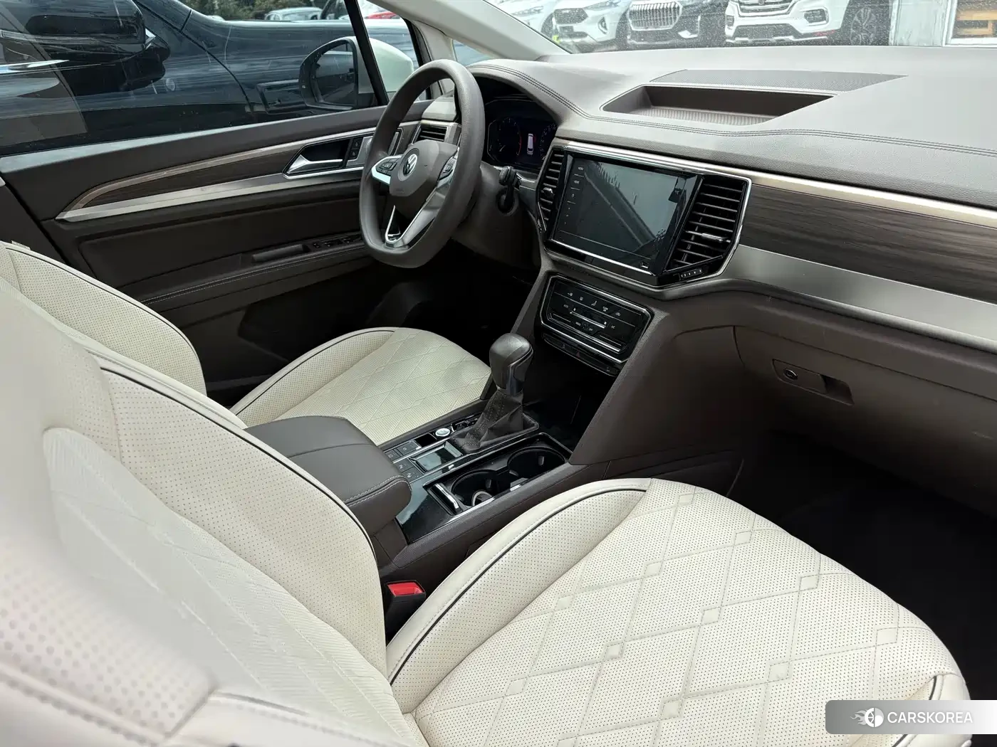 Volkswagen Viloran 2020 Champagne/brown из Китая, фото 2