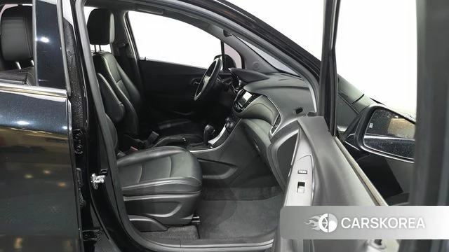 Chevrolet (GM Daewoo) The New Trax 2018 Черный из Кореи, фото 2
