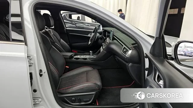 Genesis G70 2019 Небесно-голубой из Кореи, фото 2