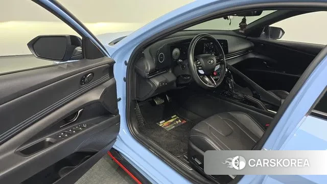 Hyundai Avante (CN7) 2021 Небесно-голубой из Кореи, фото 2