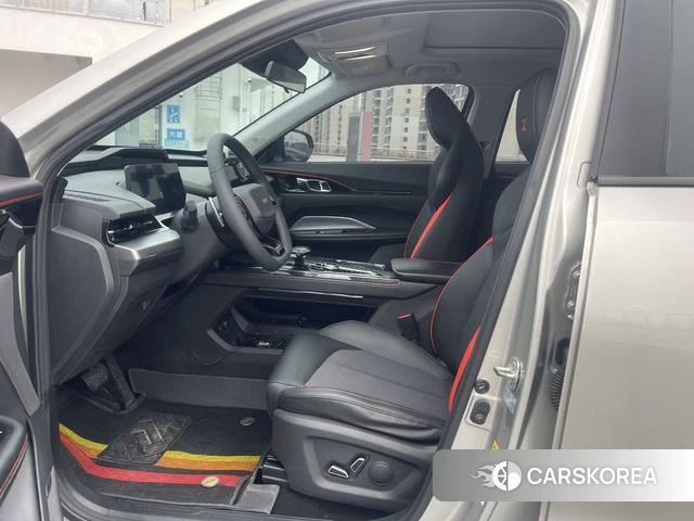 Changan Z6 2022 Серебристо-серый из Китая, фото 2