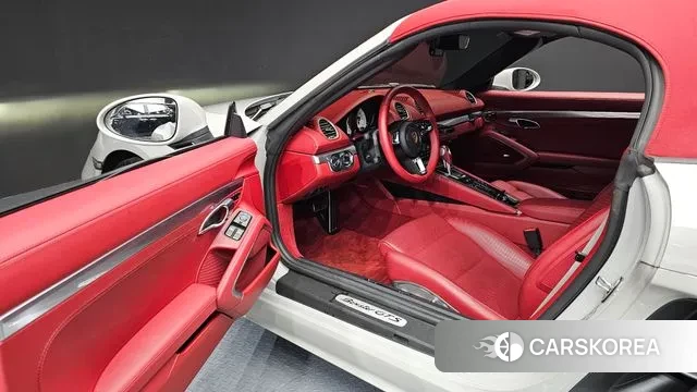 Porsche 718 Boxster 2023 Серый из Кореи, фото 2