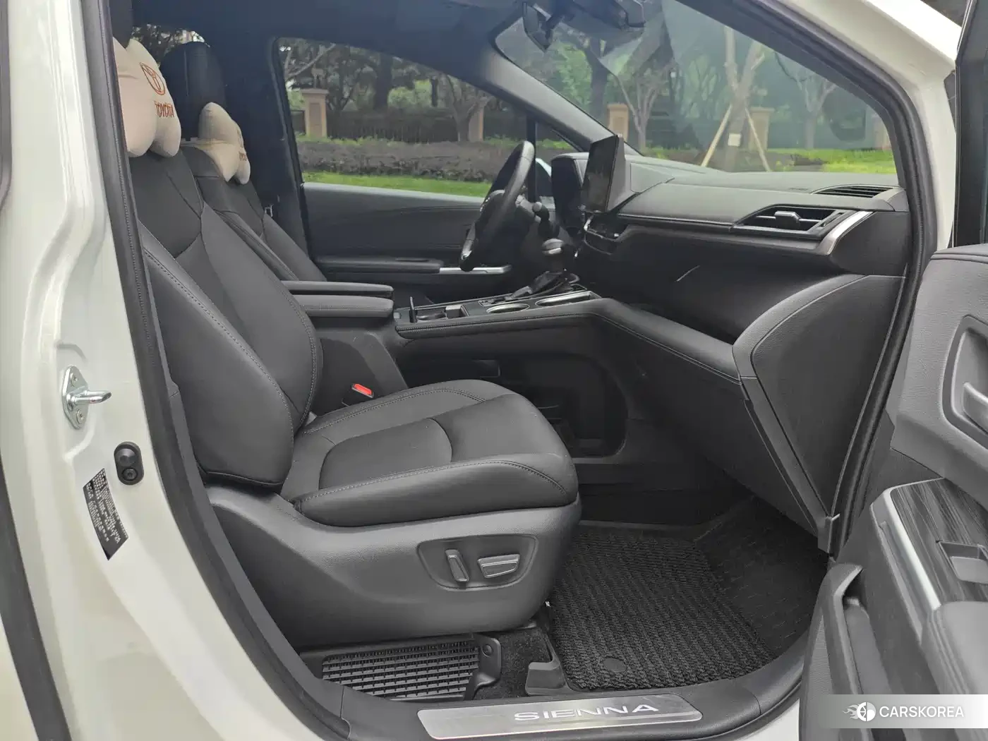 Toyota Sienna 2024 Белый из Китая, фото 2