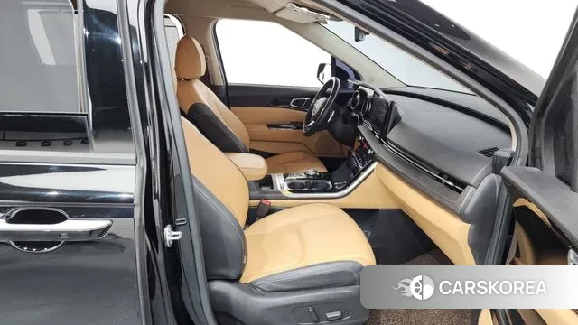 Kia Carnival 4th generation 2021 Черный из Кореи, фото 2