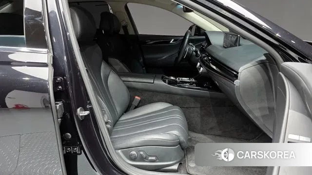 Genesis G80 (RG3) 2022 Черный из Кореи, фото 2