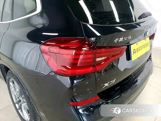 BMW X3 2021 Черный из Китая, фото 2
