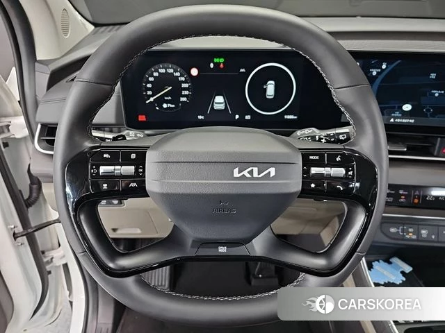 Kia The New Carnival 4th Generation 2024 Белый из Кореи, фото 2