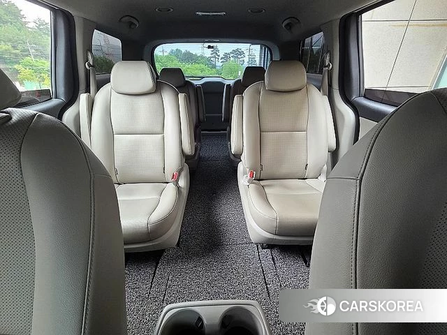 Kia The New Carnival 2018 Белый из Кореи, фото 2