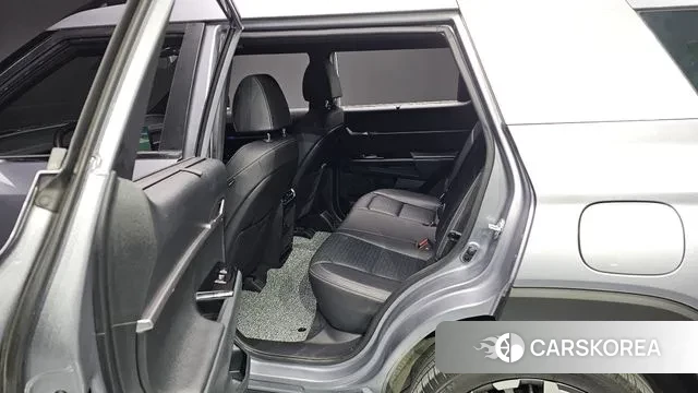 Ssangyong Torres 2022 Светло-серебряный цвет из Кореи, фото 2