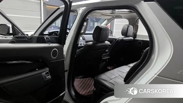Land Rover Discovery 5 2019 Белый из Кореи, фото 2