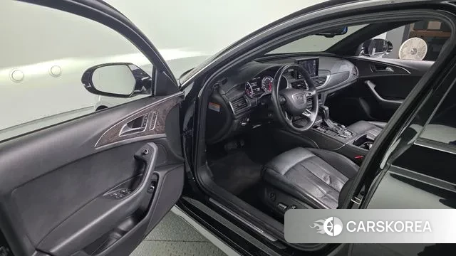 Audi New A6 2018 Черный из Кореи, фото 2